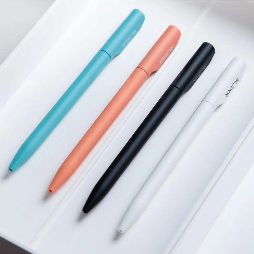 NU SIGN Gel Pen 0.5mm (Black ink)